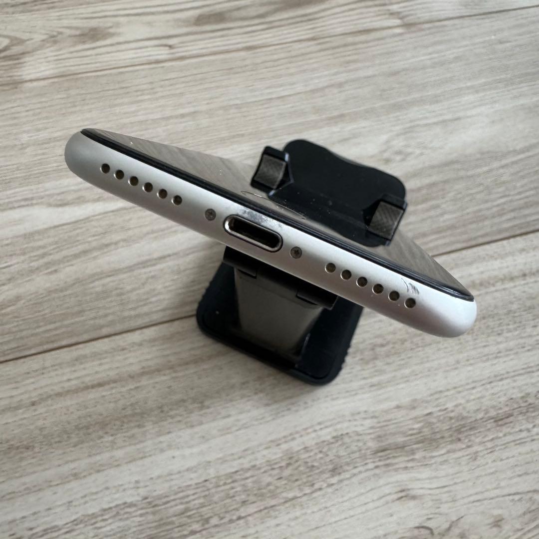 iPhone SE （第2世代） 128GB ホワイト SIMフリー