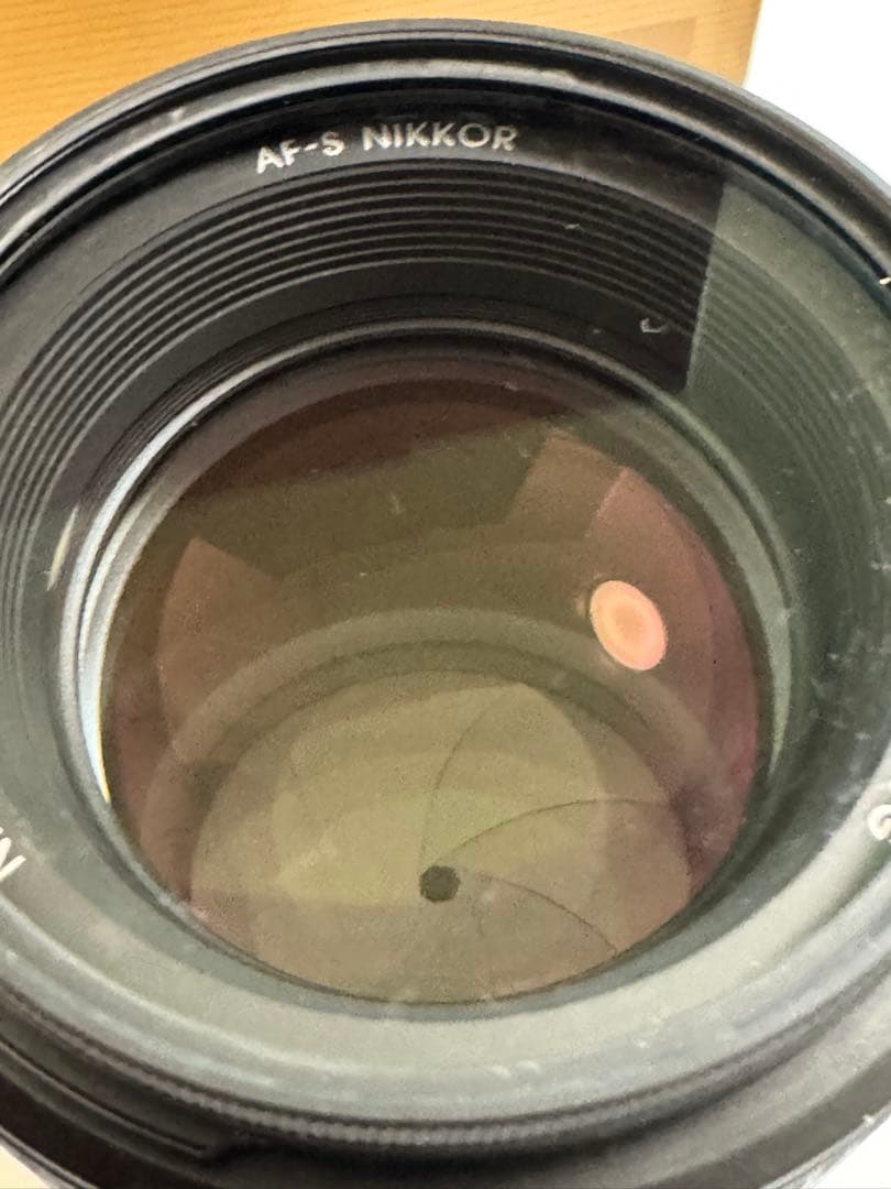 ニコン AF-S NIKKOR 85mm f/1.8G