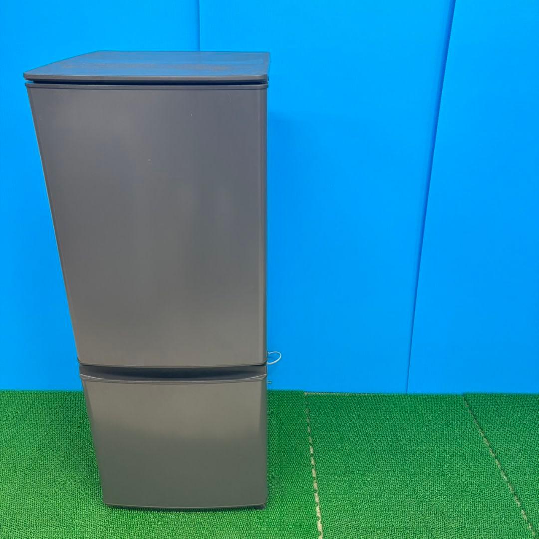 606 三菱　冷蔵庫　146L　2ドア　右開き　マッドグレー　小型　一人暮らし