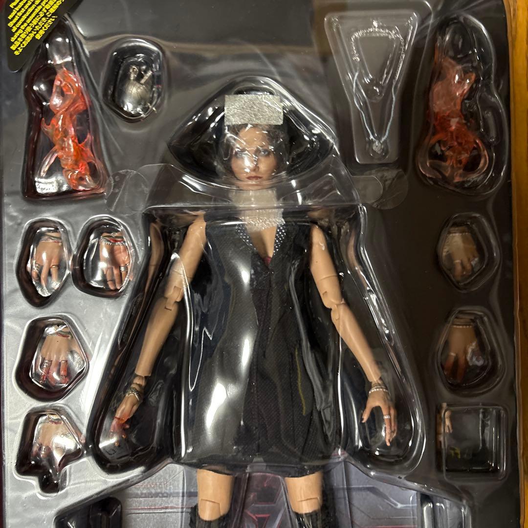 【最終値下げ】ホットトイズ　スカーレット・ウィッチ フィギュア