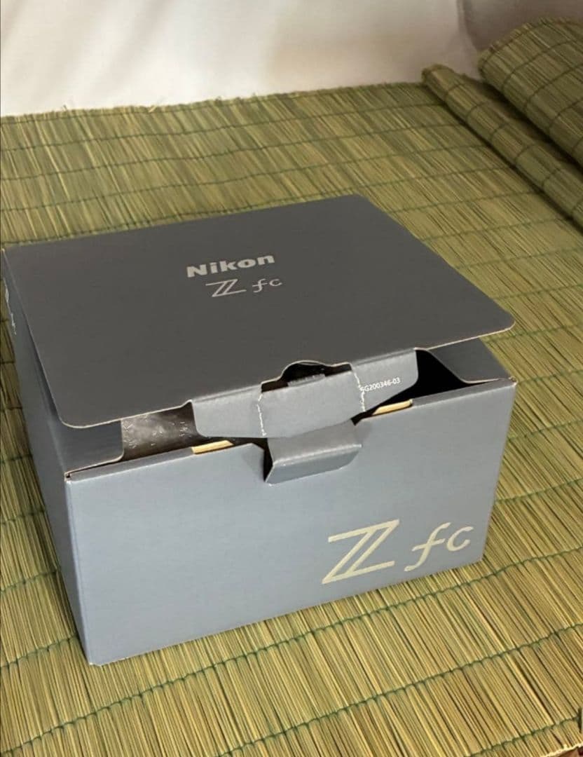 ニコン zfc カメラ(保証あり)　レンズセットNIKKOR Z DX16-50