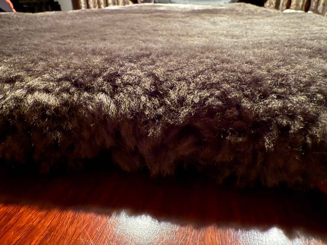 風*茂様 日本ムートン　背もたれ付高級ムートンクッション　ムートン100%定価5