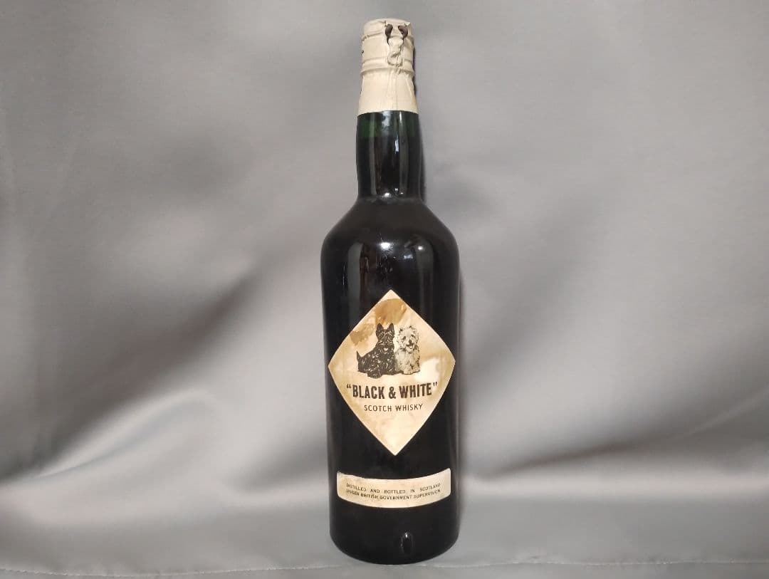 Black & White　ティンキャップオールドボトル