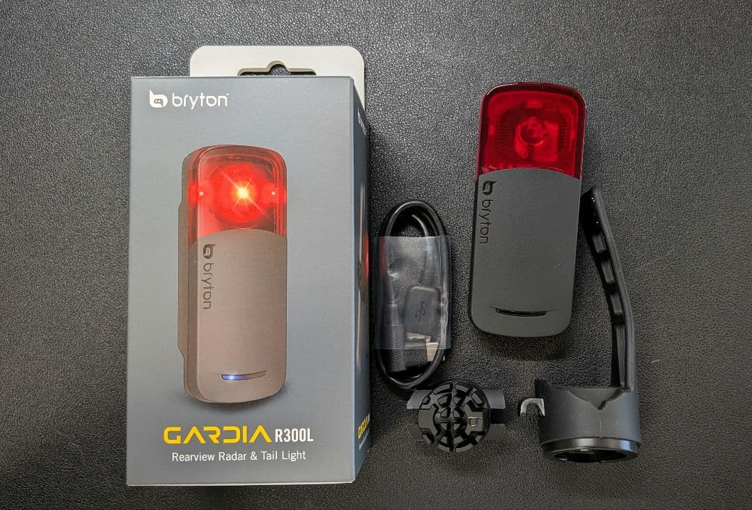 Bryton GARDIA R300L テールライト