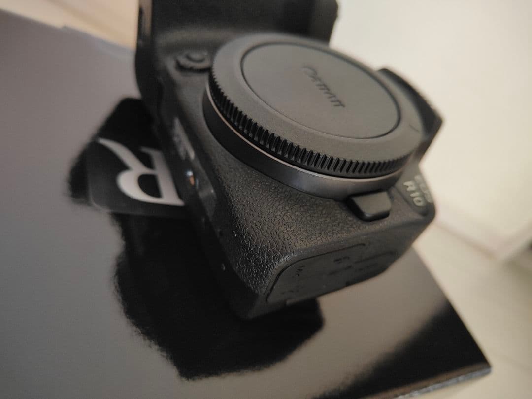 Canon EOS R10 ミラーレス一眼 本体