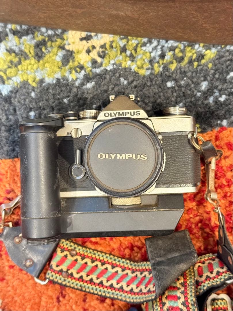 OLYMPUS OM-1 カメラ一式 ケース付 ジャンク