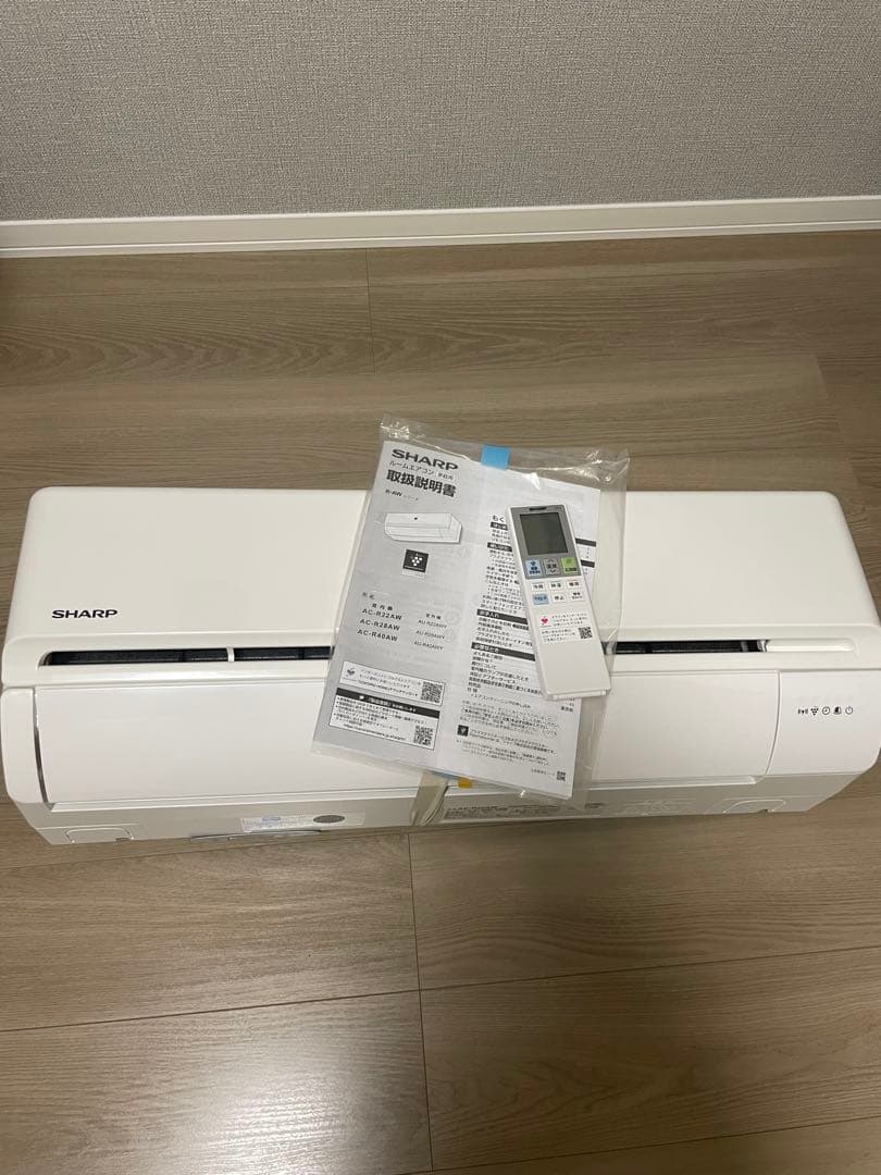 SHARP AC-R22AW 6畳　エアコン本体 ホワイト　2023年製