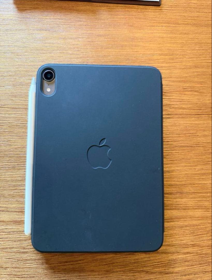 あ*な様 バッテリー100パー　純正ケース付き　ipad mini 6