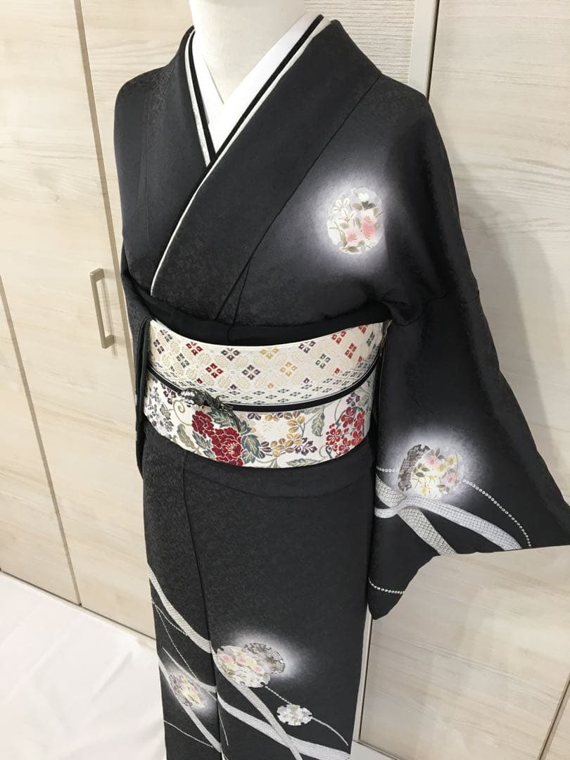 都会的　ドレッシーな【訪問着】正絹　友禅　墨色　裄長め