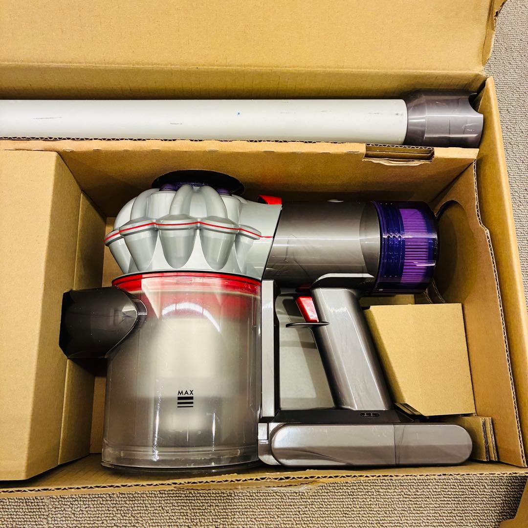 Dyson V7 Advanced コードレスクリーナー ダイソン スタンド付