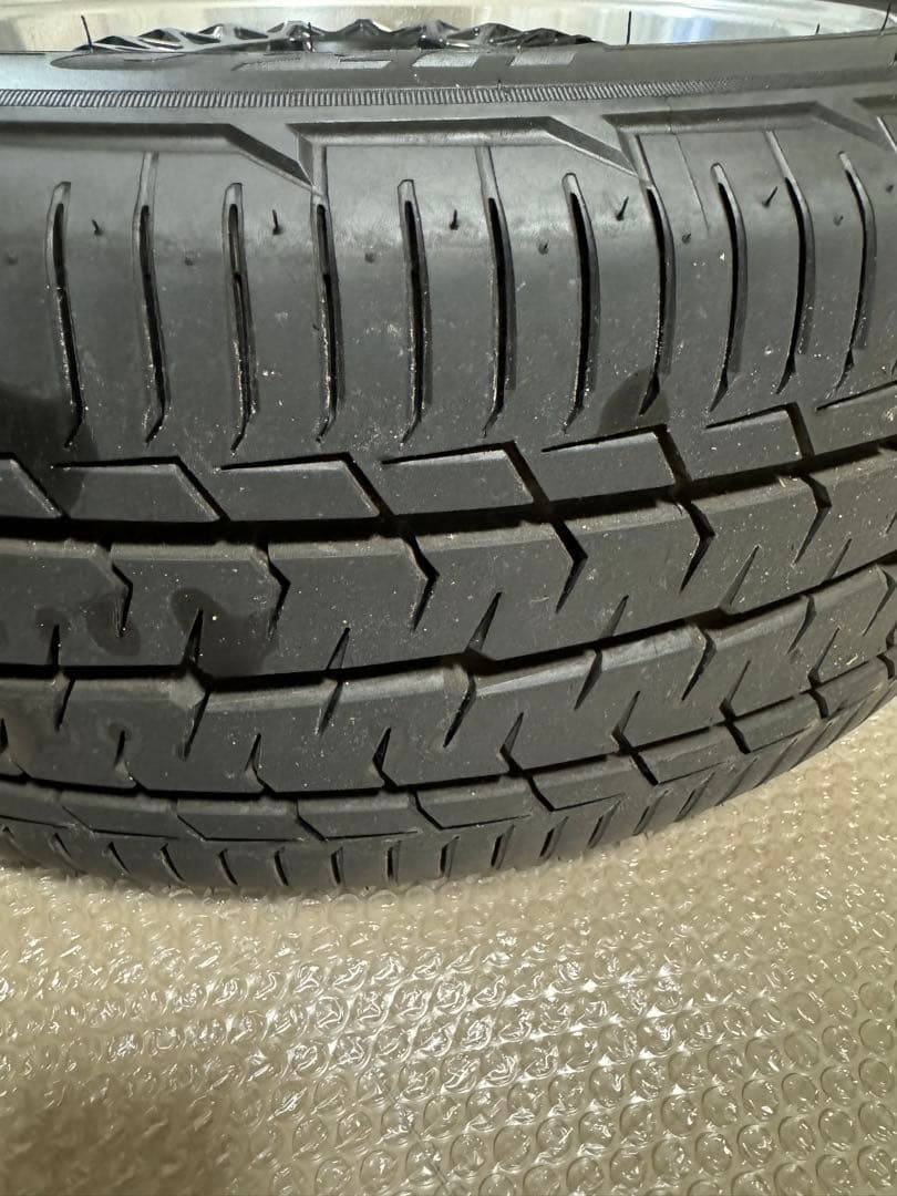 専用　ハイエース　エセックス　ホイール　6穴