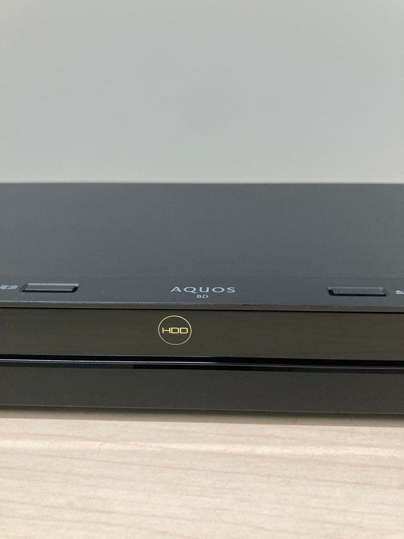 めっちゃ綺麗　リモコン新品　シャープ　AQUOS ブルーレイ　BD-NW510