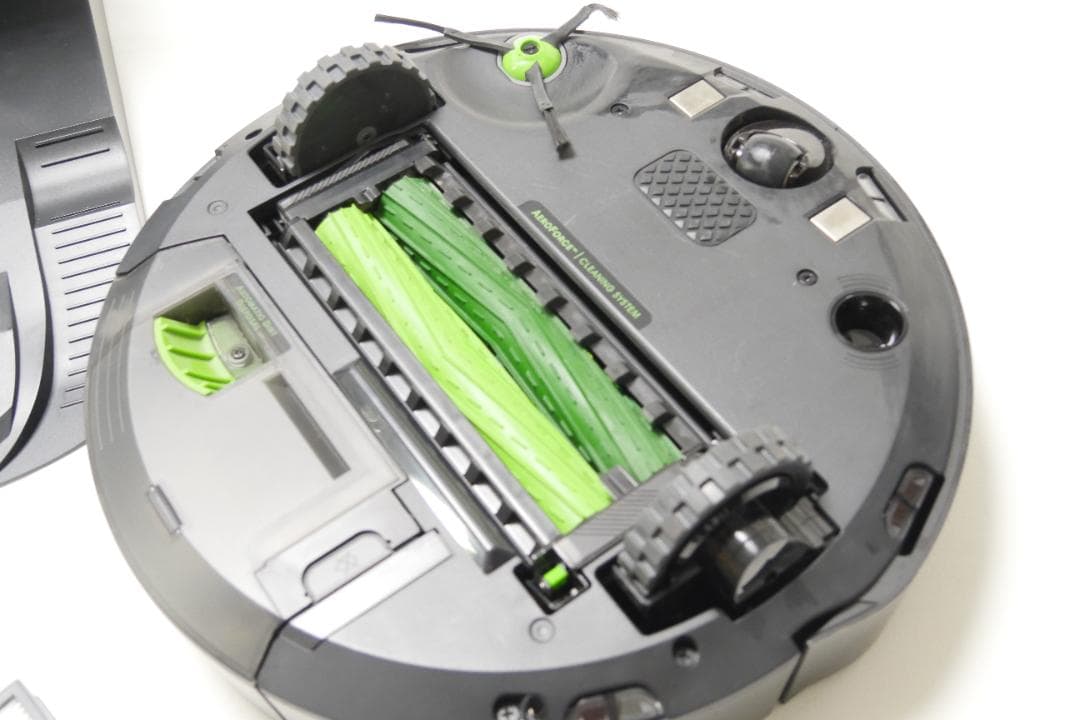 iRobot Roomba J7+ ロボット掃除機