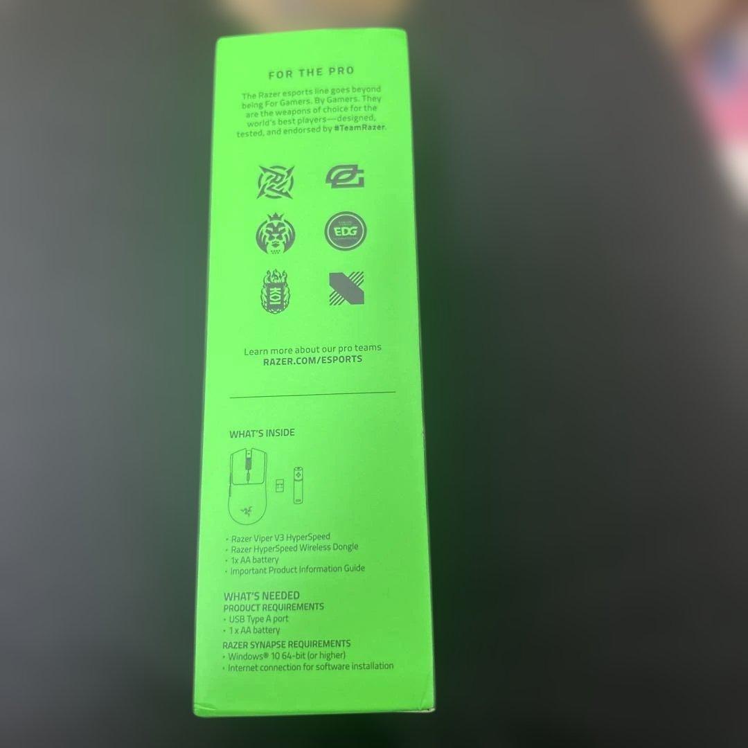 Razer Viper V3 Hyperspeed ワイヤレスマウス 本体