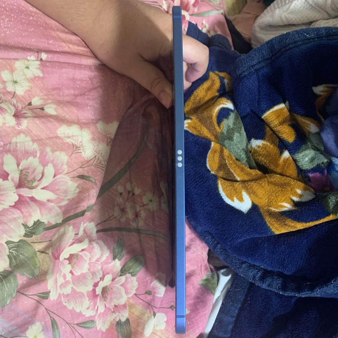 iPhone iPad10世代ジャンク　箱無し