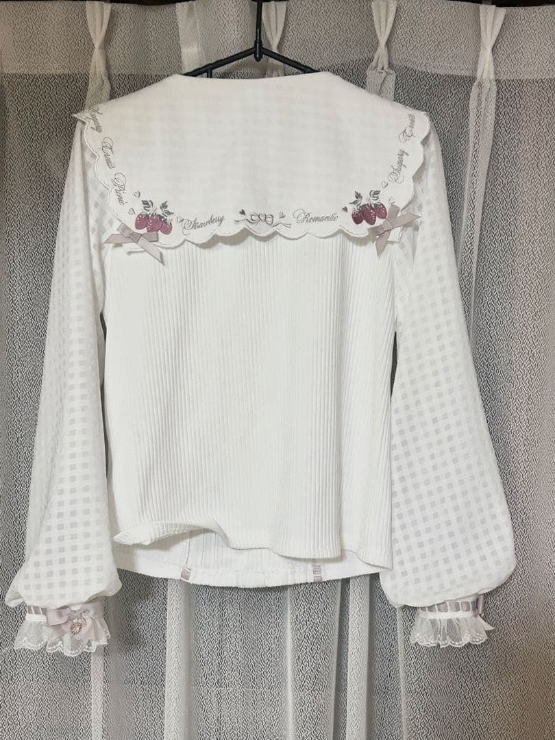 k*い様 LIZLISA リズリサ ストロベリー刺繍セーラーリブブラウス ピンク