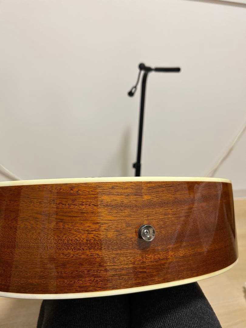 James JF400 アコースティックギター