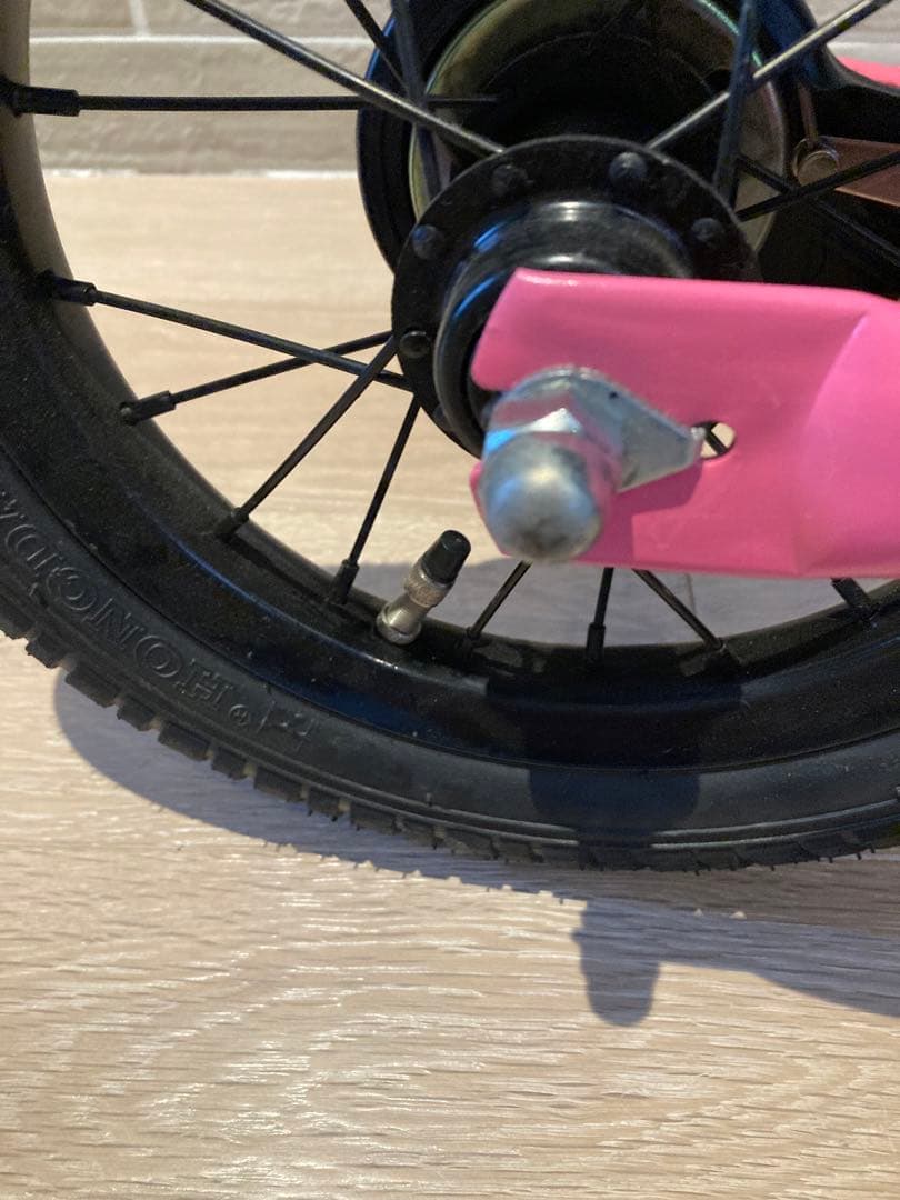 SPARKY スパーキー　キックバイク　ピンク　ブレーキ　スタンド付