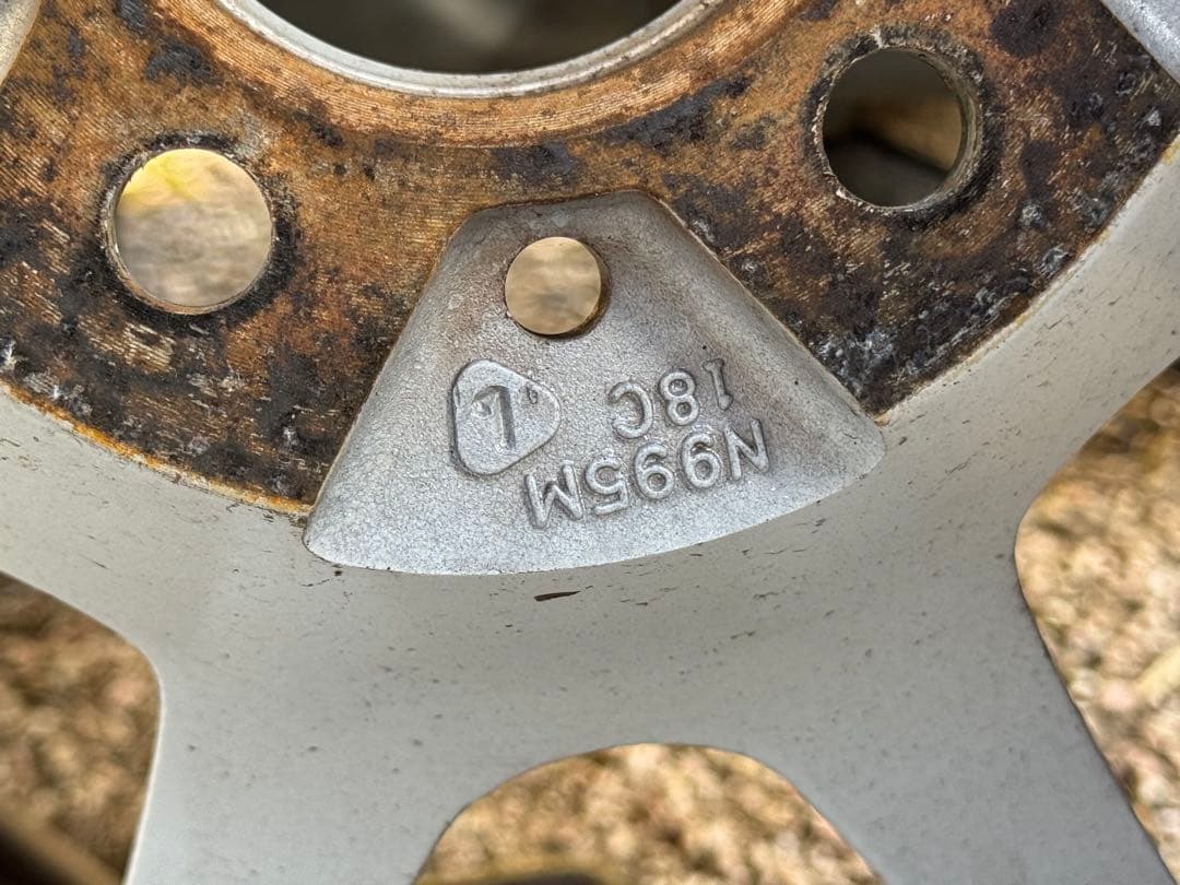 【最終値下げ】Valino[武将] 9.5J-18 +44 5H-100