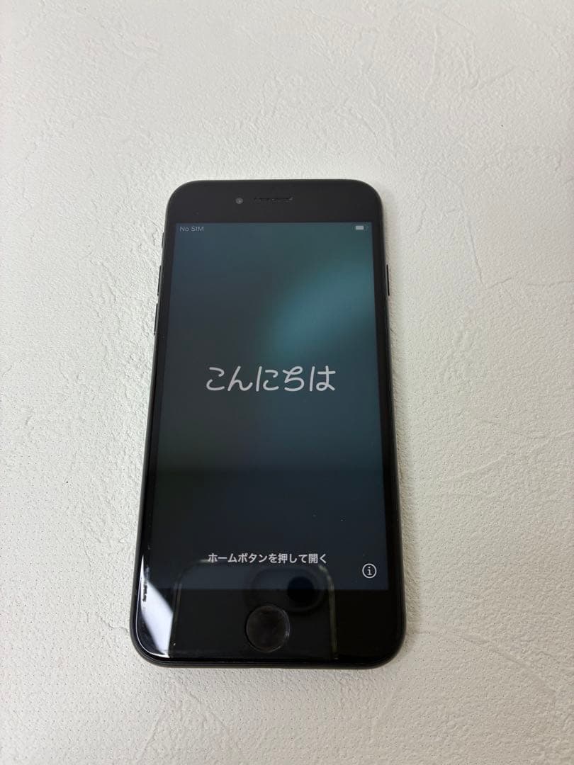iPhone se3 64GB オマケケース付き