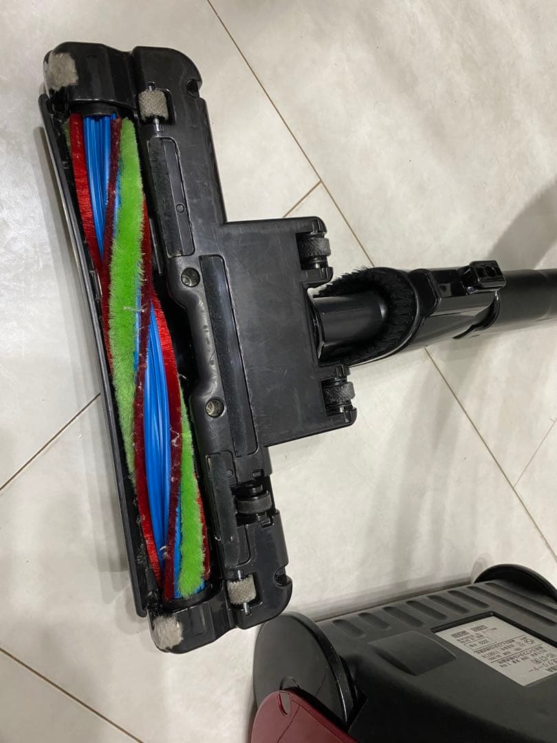 TOSHIBA　VC-C7-R　サイクロン式掃除機