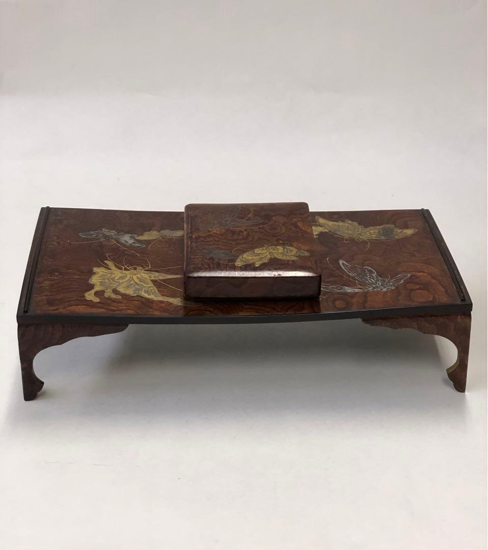 大名雛道具　金銀蒔絵　蝶図柄　長机.小鉢　木製　漆器　骨董品　揚羽蝶図柄