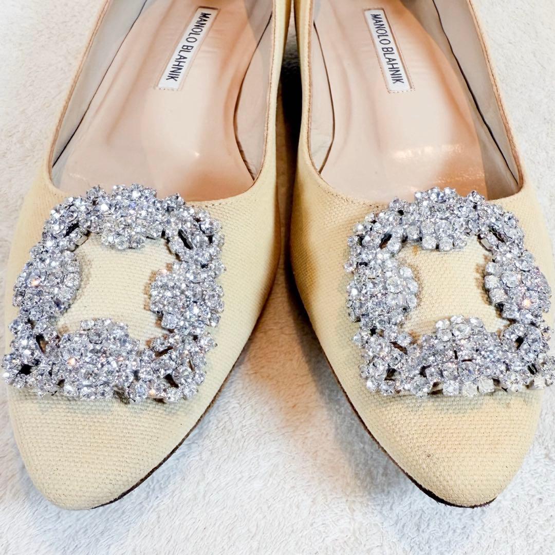 マノロブラニク ハンギシ パンプス フラットシューズ ベージュ 25cm