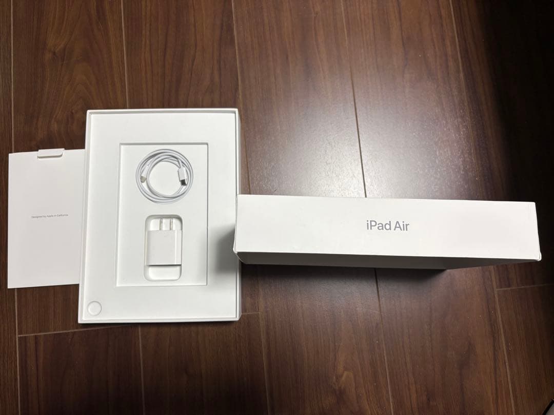 iPad Air M1 第五世代256GB 中古10.9インチ　Wi-Fiモデル