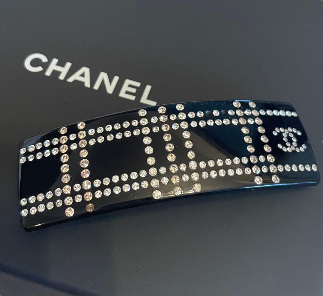 CHANEL ストーン装飾 ヘアクリップ
