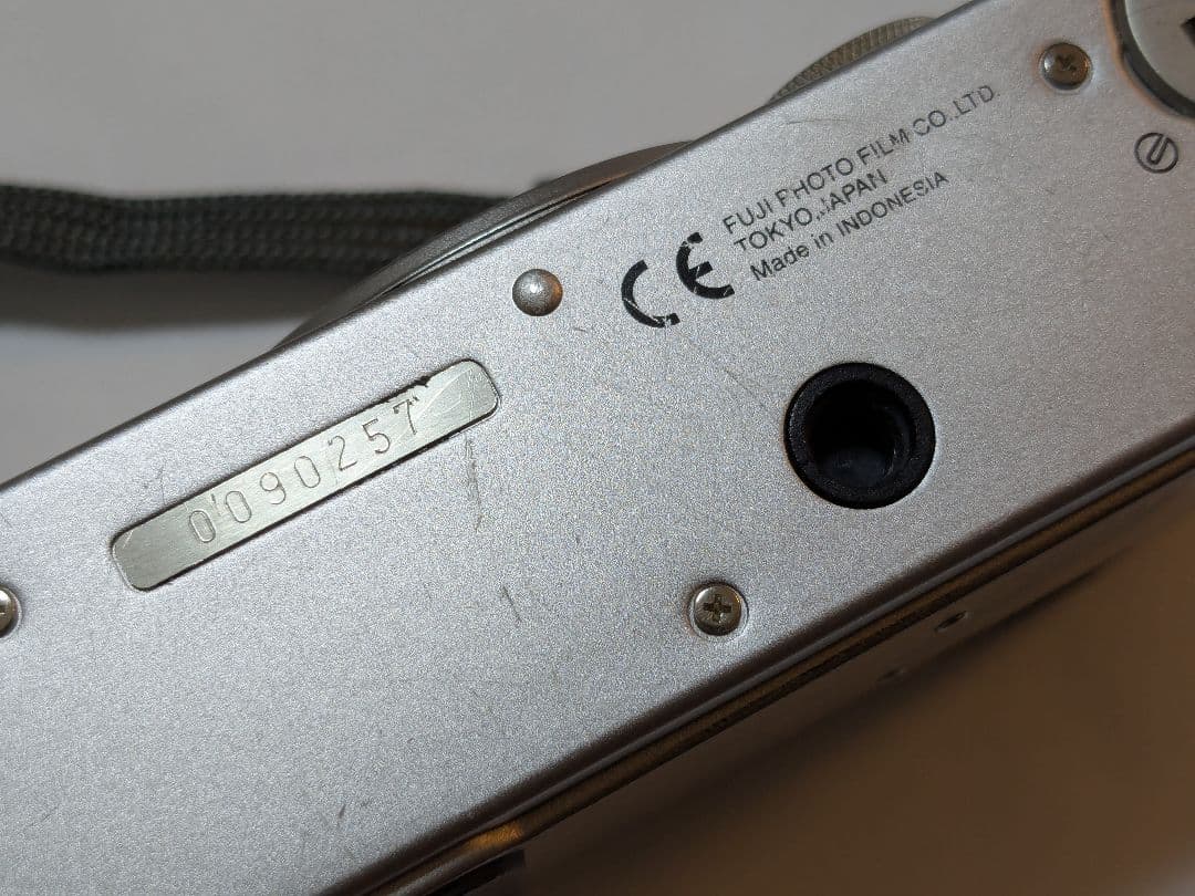 FUJIFILM フィルムカメラ KLASSE