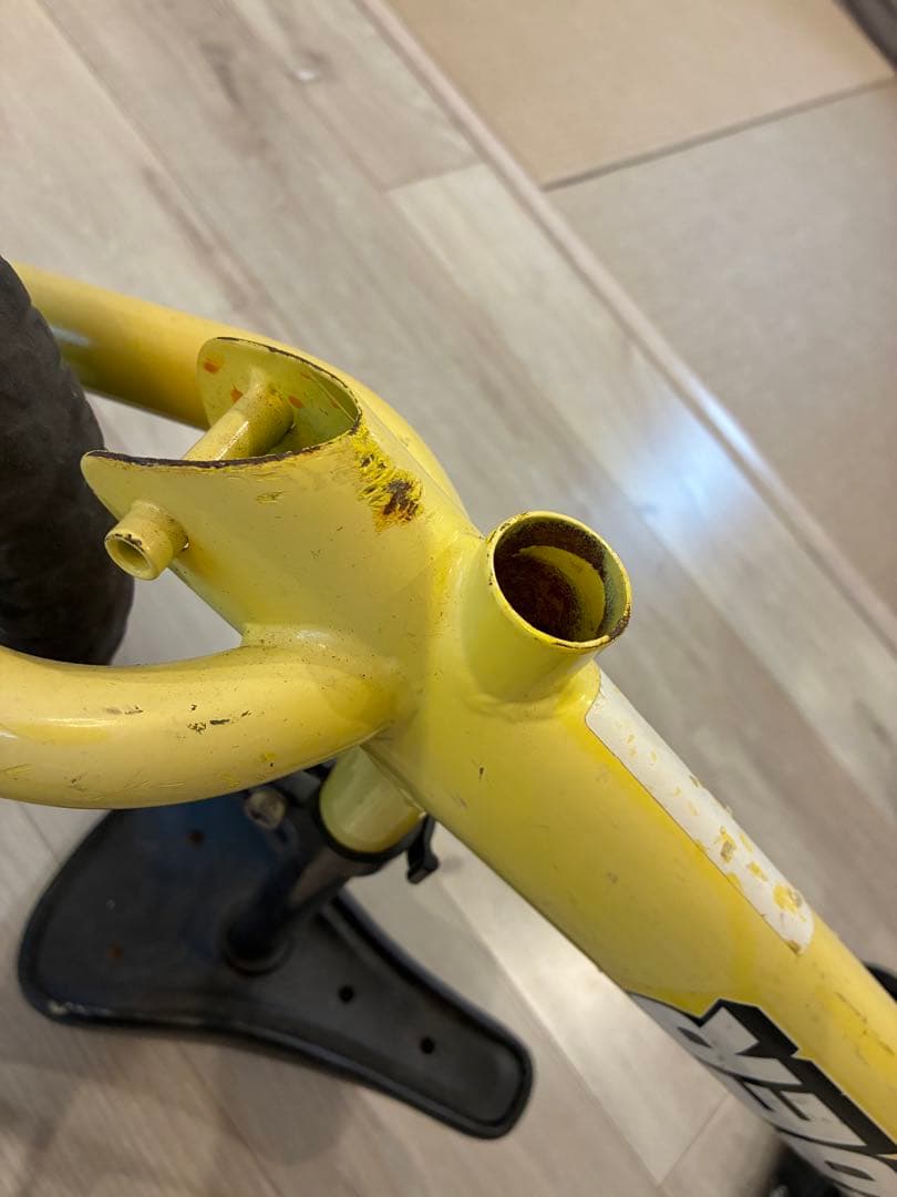 STRIDER バランスバイク イエロー