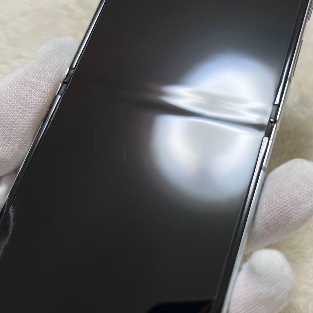 Galaxy Z Flip5 256GB ミント i44