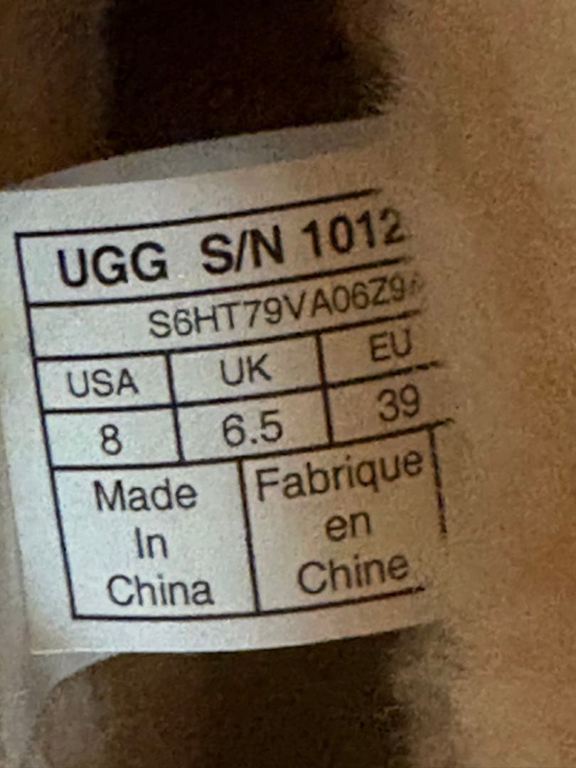 UGG ムートンハーフブーツ 25cm USA 8 サイズ　美品