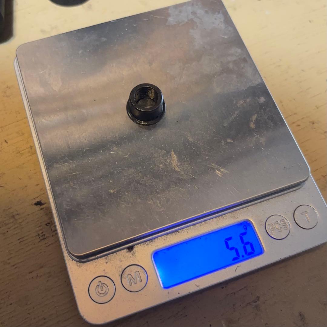 eclat VENOM NYLON/CRMO PEG BMX プラペグ 4本