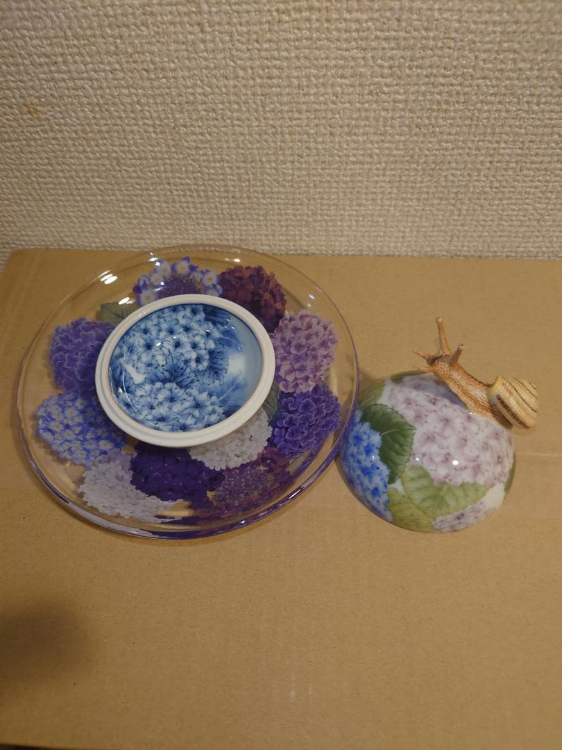 【新品未使用】入手困難作家！春うらら『伊藤早苗』最上位作 釉下彩紫陽花蓋物 共箱