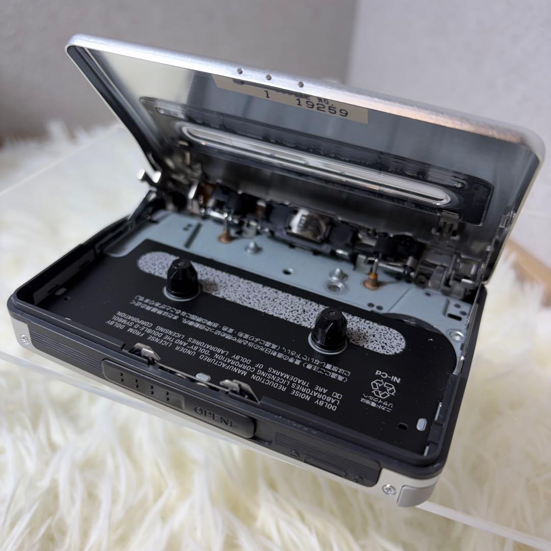 【美品】SONY WM-EX677 カセットプレーヤー 付属品多数