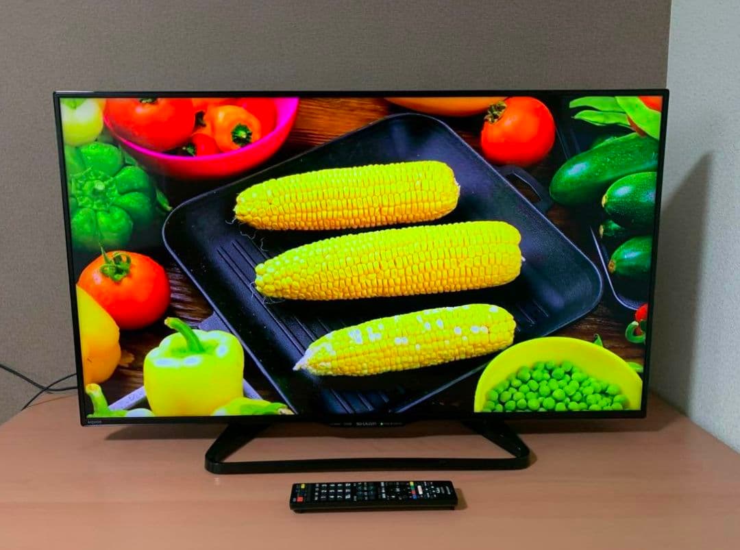 スマートテレビ 　SHARP 32型 ⭕️動画アプリ/地上波BSCS