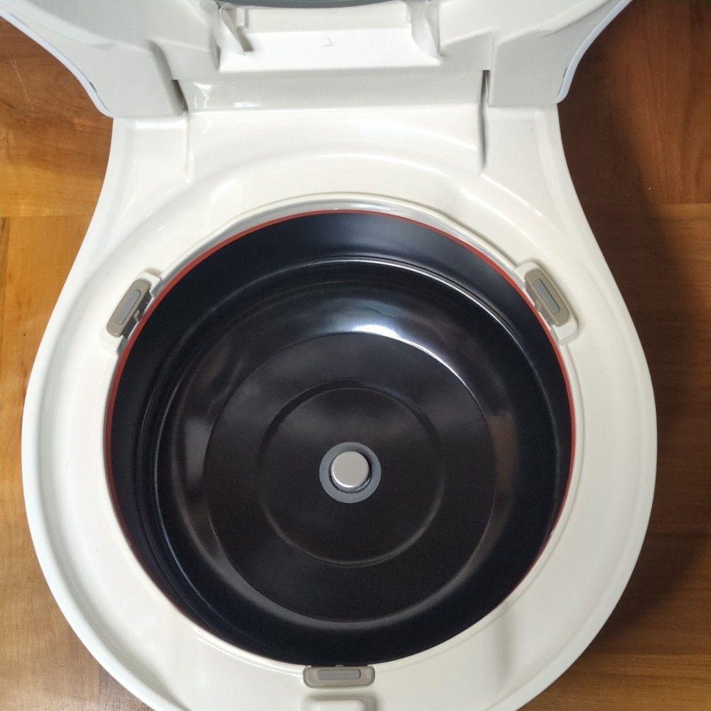 極美品 NJ-BW10F 炊飯器 23年製　三菱　IH　MITSUBISHI　白