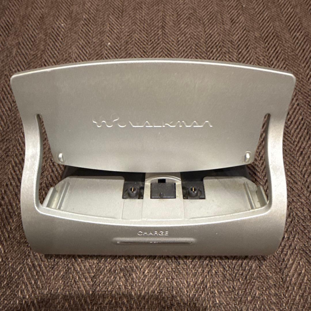 SONY ポータブルミニディスクプレーヤー MZ-E909　動作品