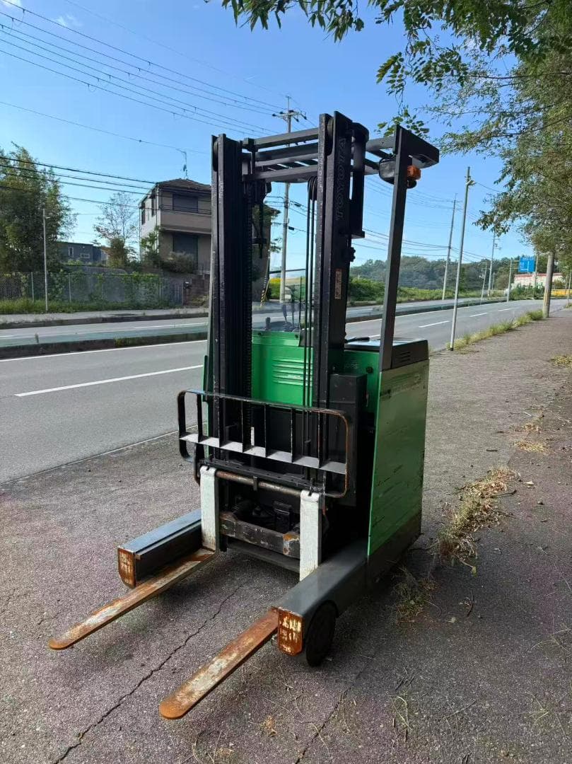 トヨタフォークリフト1.0トン7FBR10揚高3500MM使用時間4646H