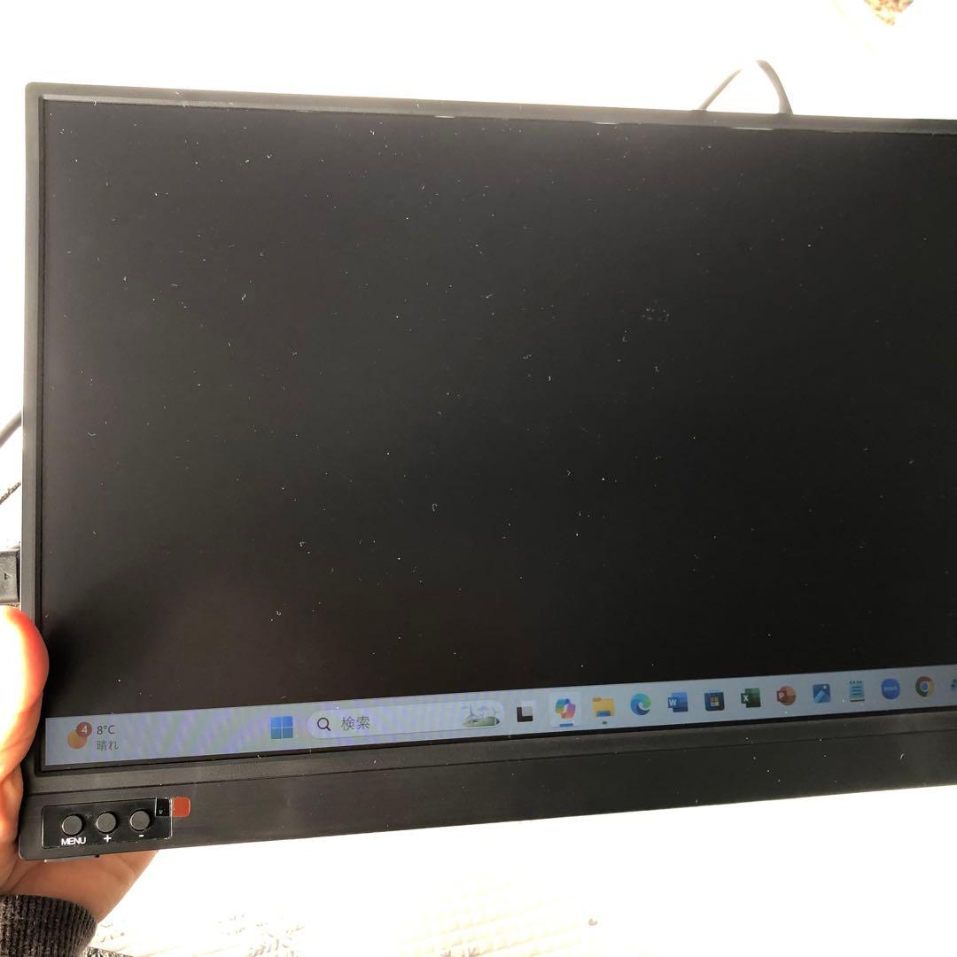 【中古】MAGICRAVEN ポータブルモニター　15.6インチ　スタンド付き
