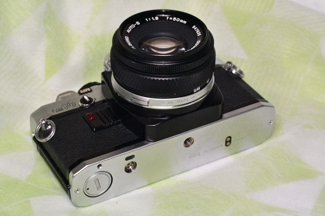 《動作品》OLYMPUS OM-10 + 50/1.8付き 　a323-2