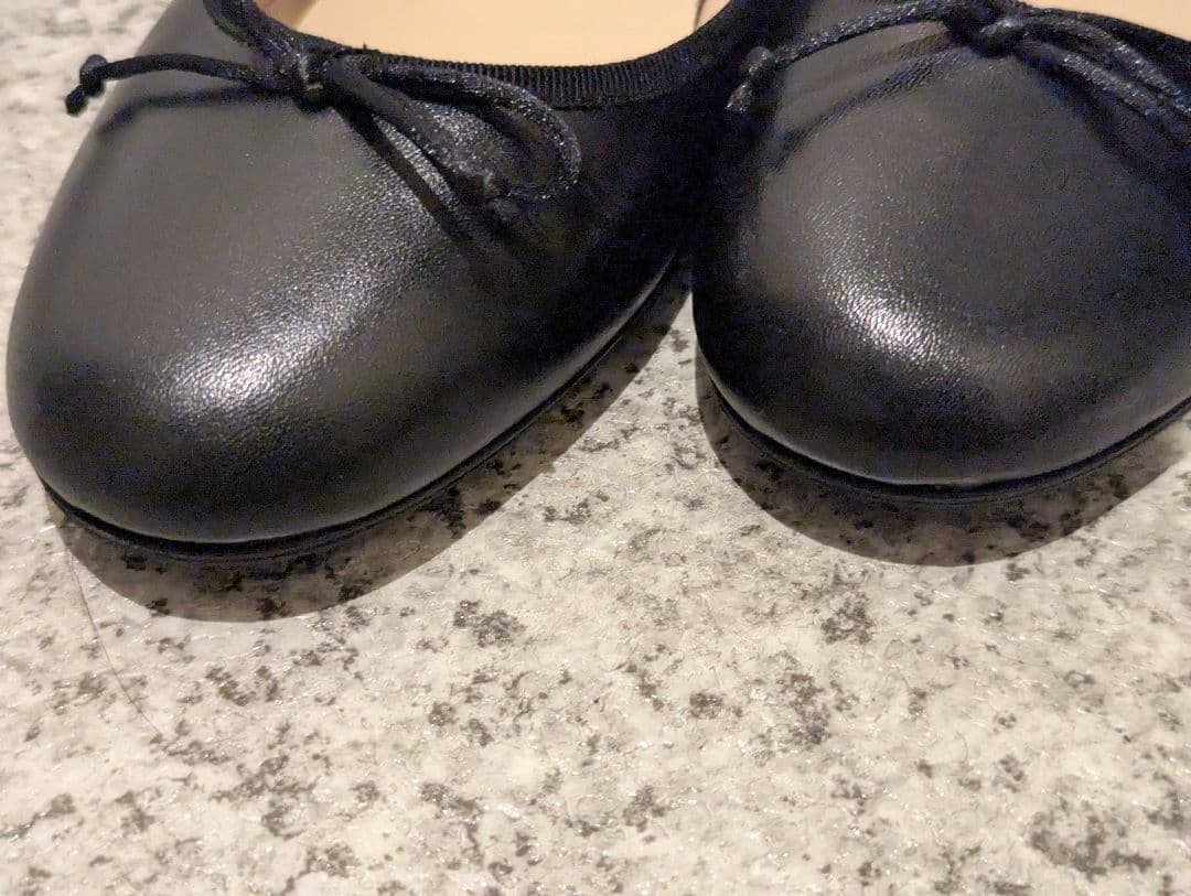 着用1回　定価3.7万　FABIO RUSCONI フラットパンプス　レザー　黒