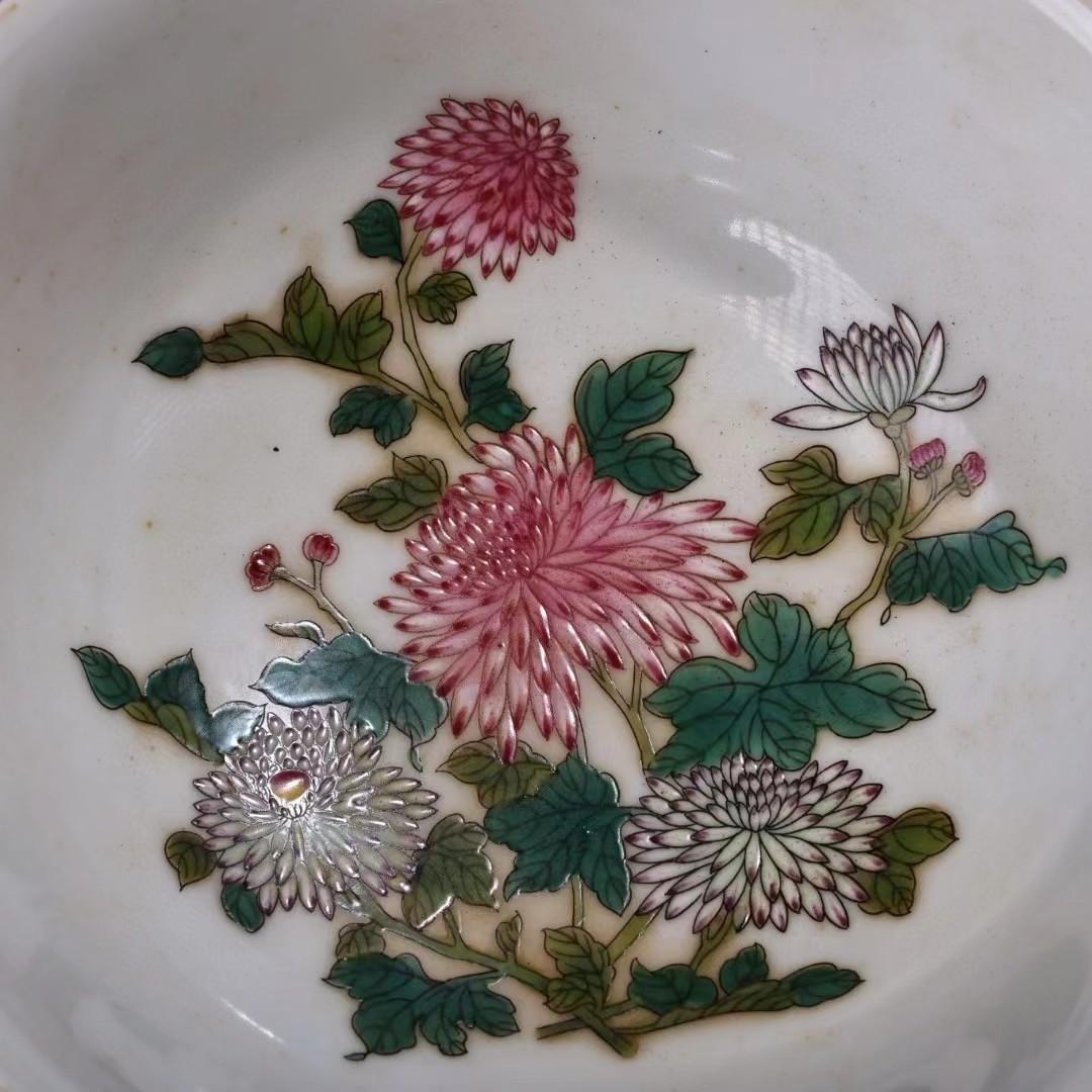 中国古美術・珍蔵粉彩・胭脂紅釉の碗・陶磁器・置物・純手描き・彩絵箱付き・茶道具