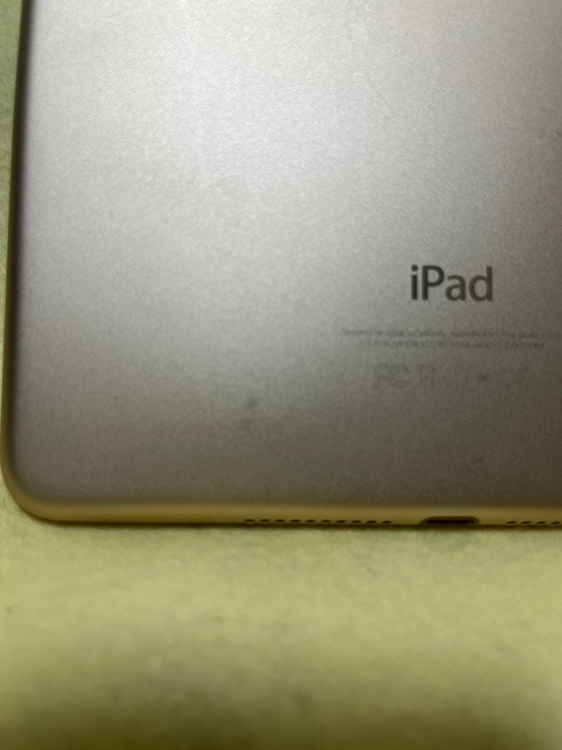 Apple iPad mini4 64GB Wi-Fi ゴールド
