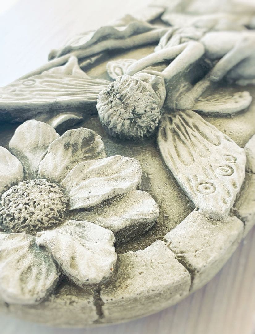 ワンダーデコール　妖精　壁掛け ガーデンオーナメント　イギリス