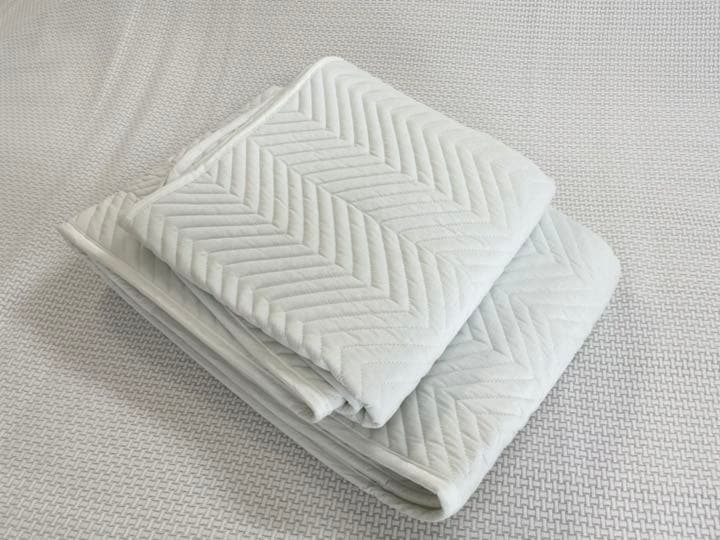 【新品未使用‼️】ヘルスウェーヴ ダブル 低反発マットレス シーツ＆カバー付き