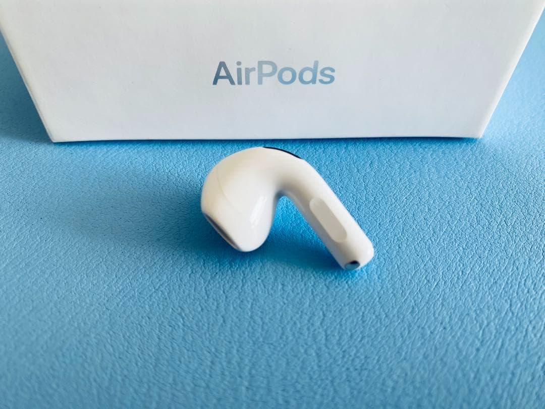 AirPods 第4世代 L片耳 左耳のみ イヤホン A3056 MHVN