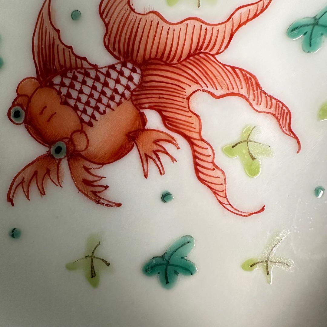 希少　大清同治年製　彩色　魚文杯　中国美術　清朝期　粉彩　骨董　古陶磁　陶磁器