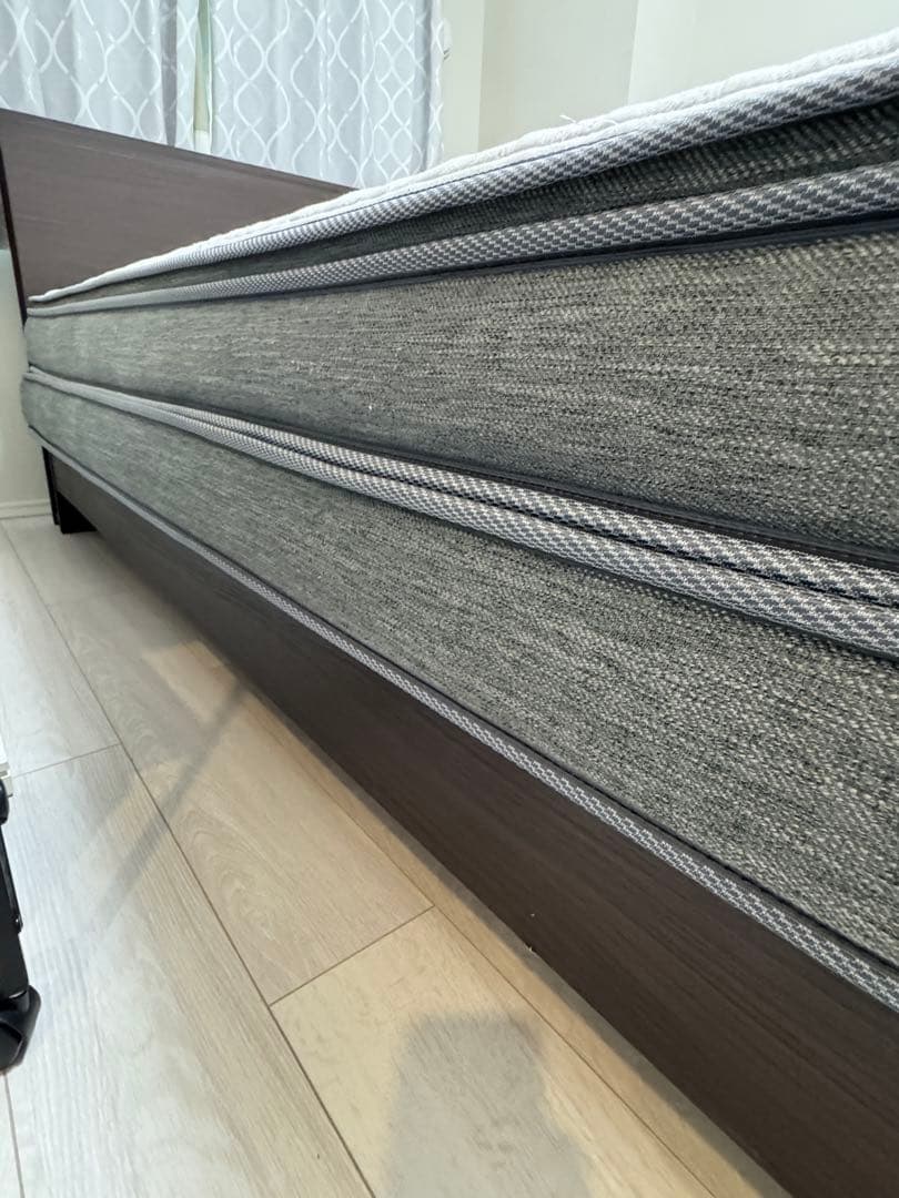 ニトリ　DマットNスリープ　ハード　フレーム付ダブルベッド